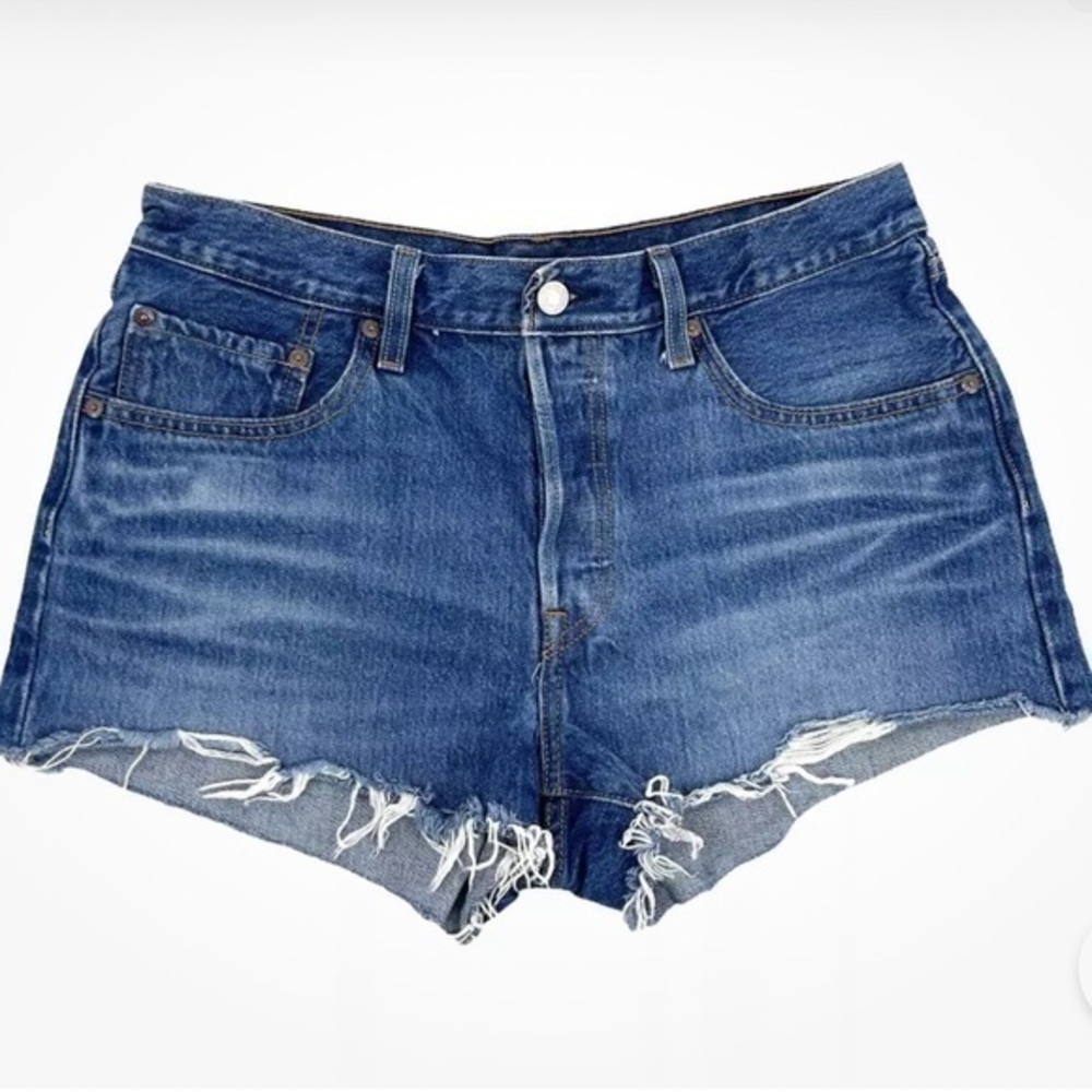 Levis Premium 501 Denim Jean Shorts Cut Off Button Fly Medium Blue Womens 28